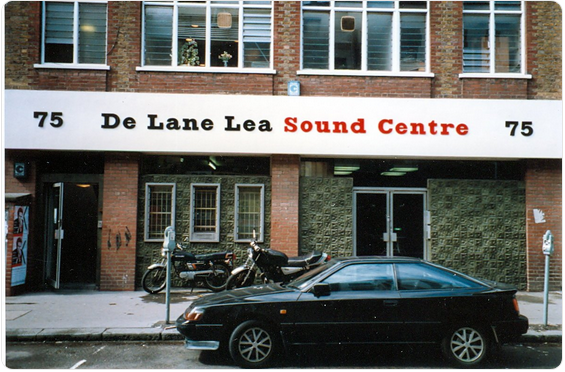 De Lane Lea, 75 Dean Street, c. 1987, courtesy Warner Bros