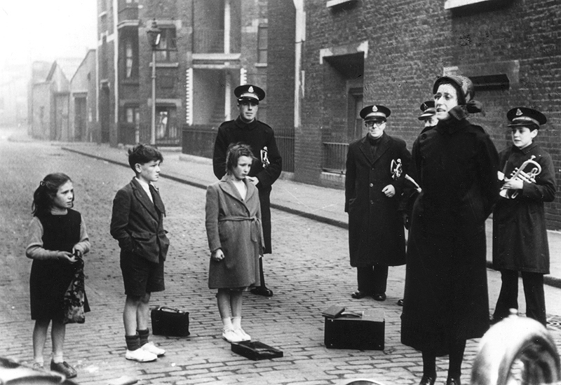 Cockney Life at the Elephant and Castle, Jan 9, 1949