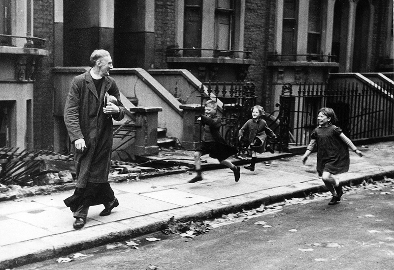 Life of an East End Parson, Nov 23rd, 1940