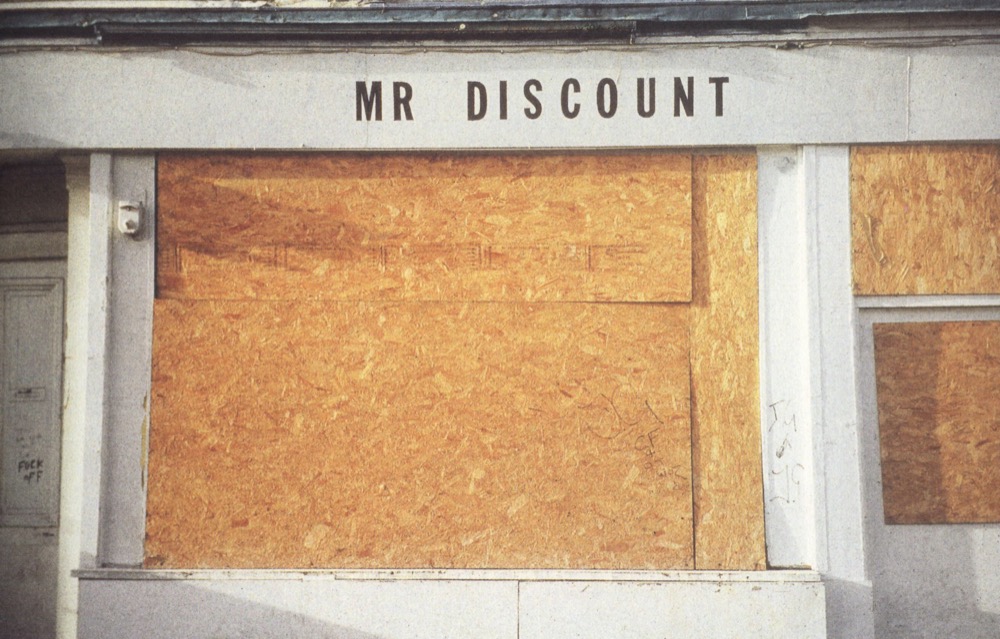 Making Do and Getting By © Richard Wentworth