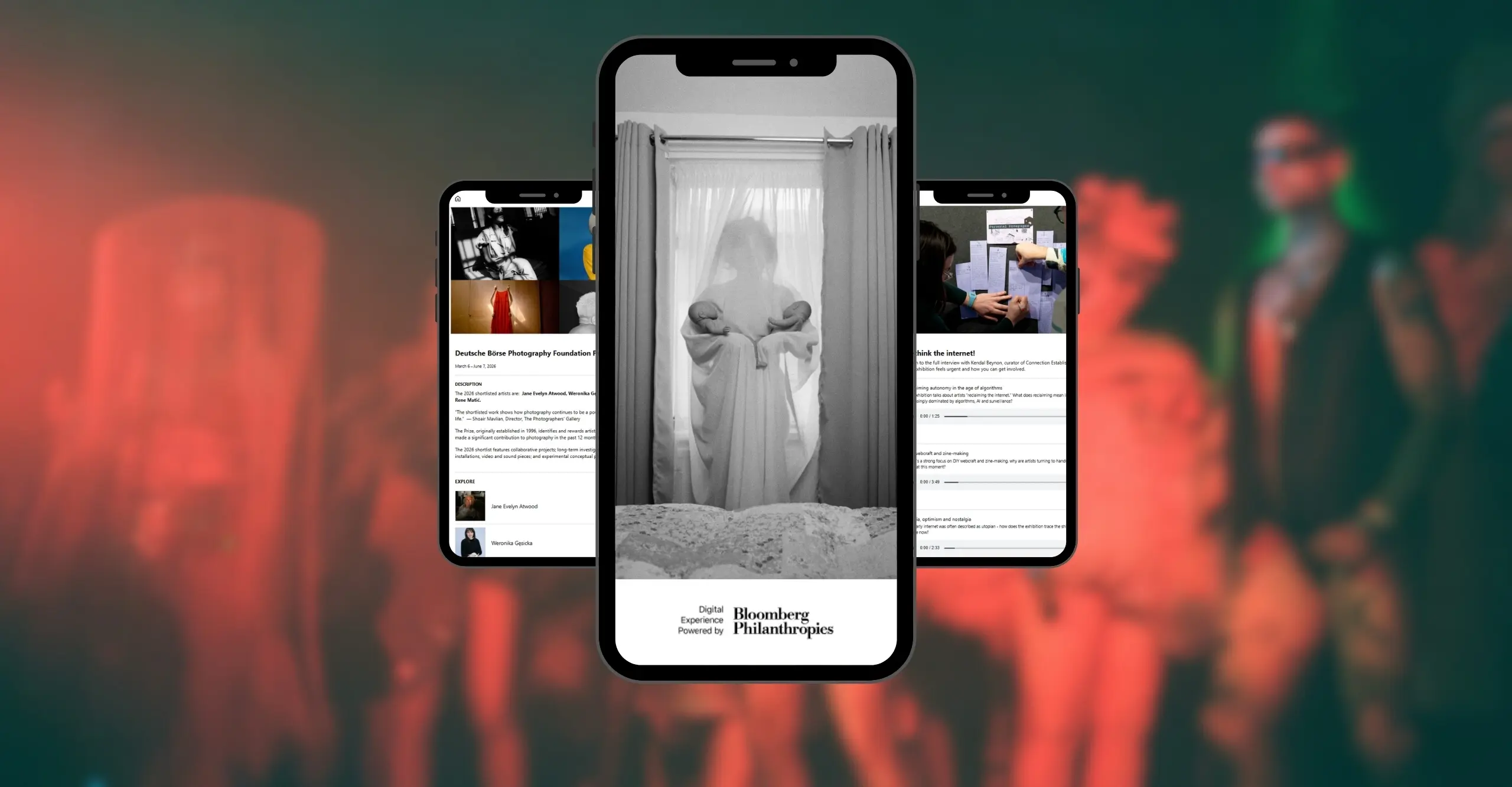 The digital guide visualised on a mobile phone screen.