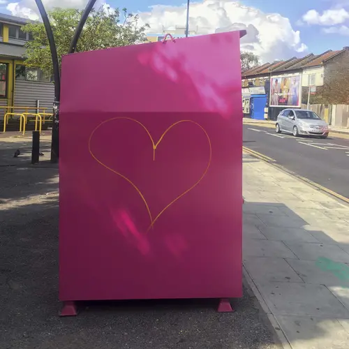 A photograph of a bin.