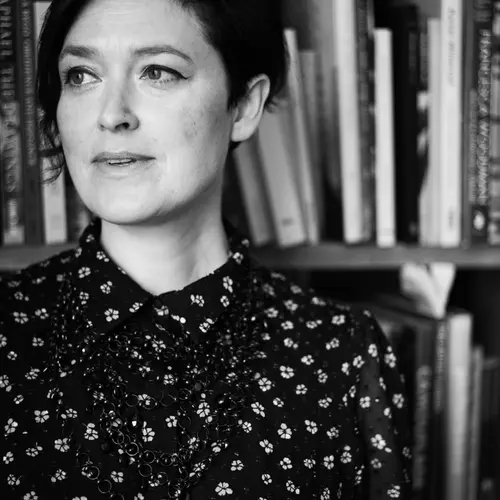 Portrait of Hettie Judah