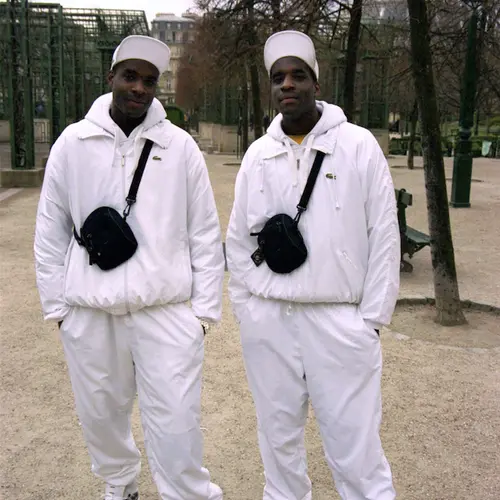 NOUS SOMMES HALLES, 2002-2003 In collaboration with Anoushkashoot © Mohamed Bourouissa, Kamel Mennour, Paris & London and Blum & Poe, Los Angeles