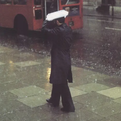 Richard Wentworth / Eugène Atget: Faux Amis