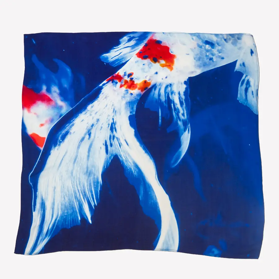 Image of a scarf 
