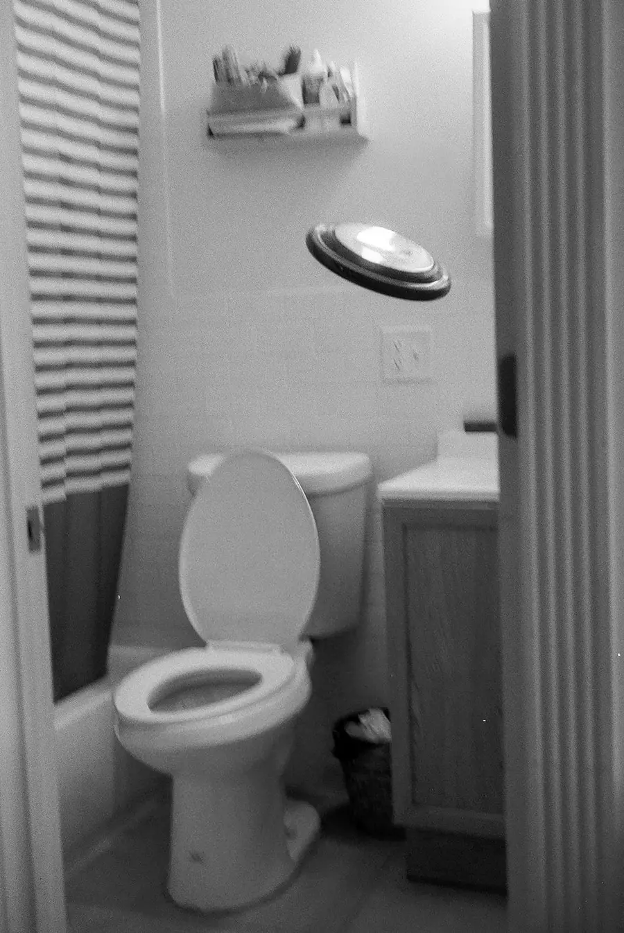 An image of a bathroom from Philipp Schmitt's Declassifier